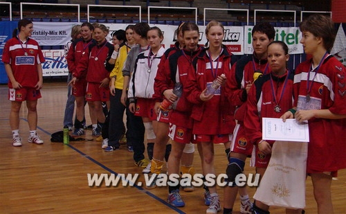 ferenczy2005_06.jpg