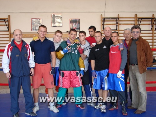 boksz_csapat_2005.jpg